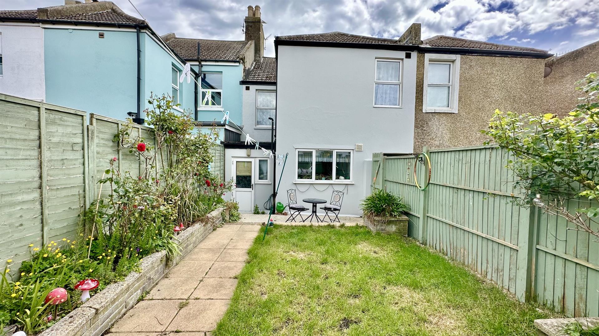 Mount Road, Hastings